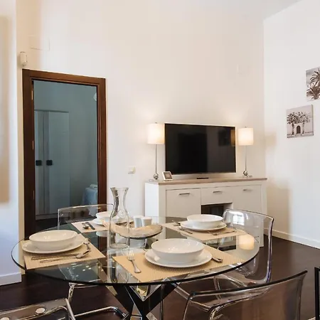Apartamento Puerta Real - Free Parking Seville Exterior photo