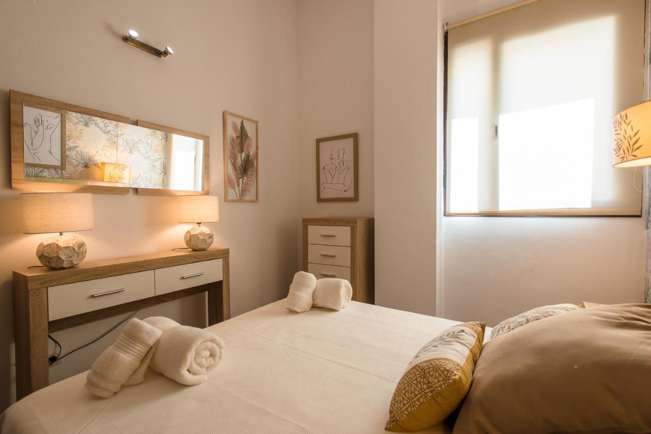 Puerta Real - Free Parking Apartament *